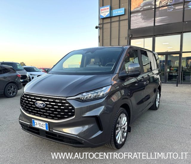 Ford Tourneo Custom 320 2.0 EcoBlue 170CV aut. AWD PC Titanium X usato a MEDESANO
