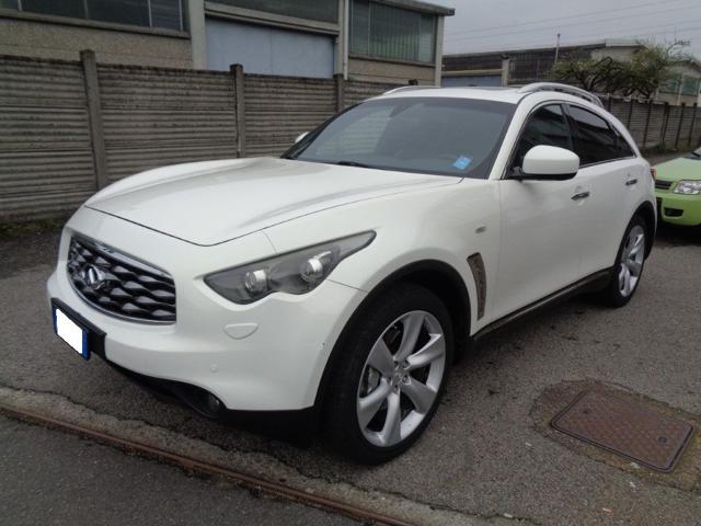Infiniti FX30 d S Premium *TAGLIANDATA* *FINANZIABILE* - foto 2 di 4