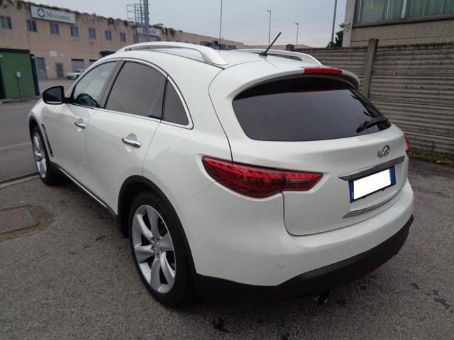 Infiniti FX30 d S Premium *TAGLIANDATA* *FINANZIABILE* - foto 3 di 4