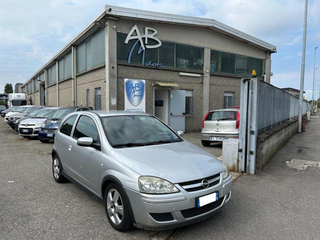 Opel Corsa 1.0i 12V cat 3p *OK NEOPATENTATI* *FINANZIABILE*, del 2005, 127.653 km, in vendita a San Giuliano Milanese (MI)