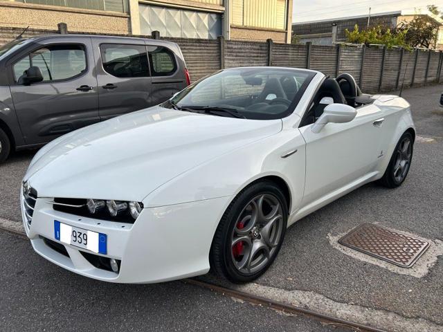 Alfa Romeo Spider 1750 TBi *CRONO SERVICE ALFA* - foto 2 di 4