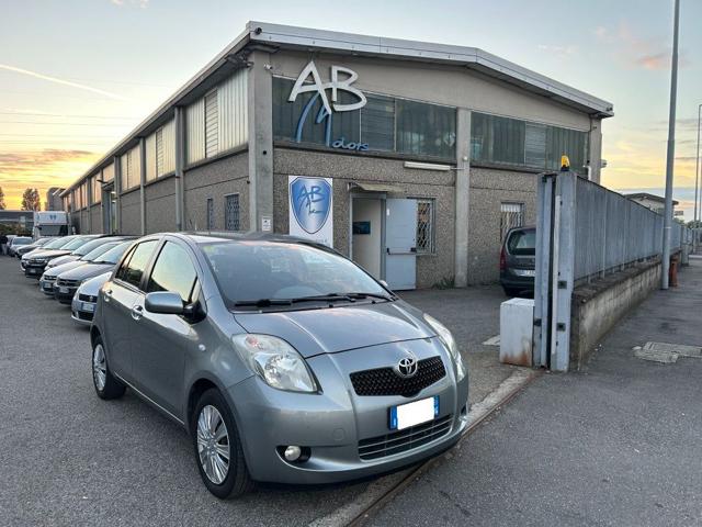 Toyota Yaris 1.3 5 porte Sol *OK NEOPATENTATI* *FINANZIABILE*, del 2006, 152.406 km, in vendita a San Giuliano Milanese (MI)
