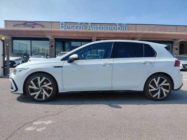 Volkswagen Golf 1.5 R-Line DSG TSI Mild Hybrid 150 CV ACT - foto 4 di 4