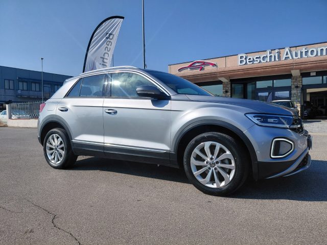 Volkswagen T-Roc 1.5 TSI ACT DSG STYLE - foto 4 di 4