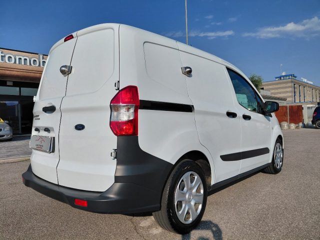 Ford Transit Courier 1.5 TDCi 100CV Van Trend - foto 4 di 4