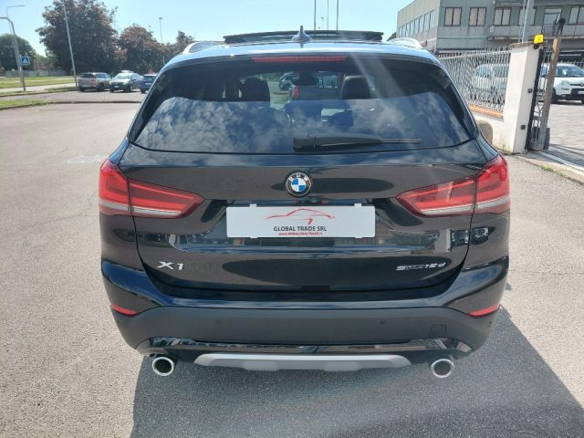 BMW X1 sDrive18d xLine Plus Tetto - foto 4 di 33