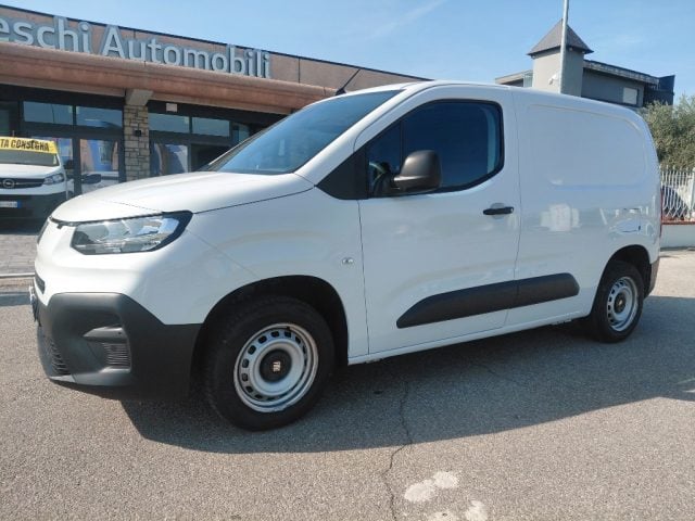 Fiat Doblo Doblò 1.5 BlueHdi 100CV PC-TN Van Easy Pro, del 2024, 68.000 km, in vendita a Mazzano (BS)