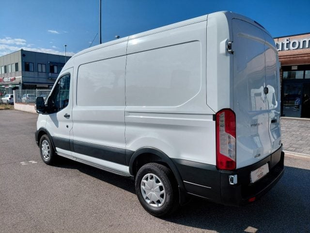 Ford Transit 330 2.0 EcoBlue 130CV L2H2 Trend - foto 3 di 4