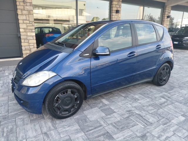 Mercedes-Benz A 180 CDI Elegance, del 2010, 260.000 km, in vendita a Mazzano (BS)