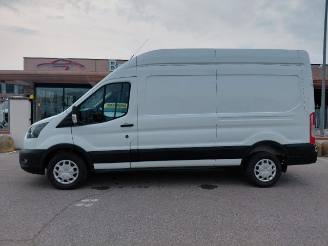 Ford Transit 350 2.0TDCiEcoBlue 130 RWD PL-SL-TA Furg.Jumbo Tre - foto 2 di 4