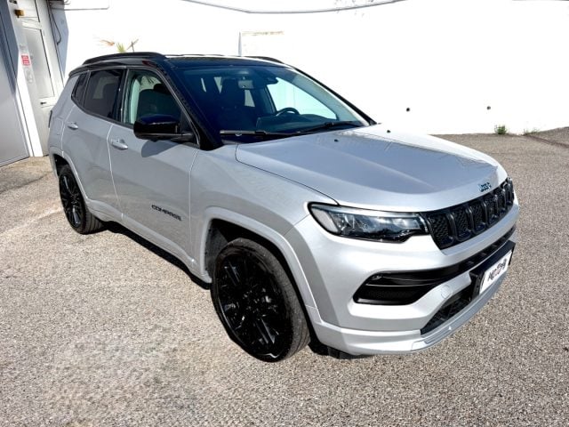 Jeep Compass 1.3 Turbo T4 190 CV PHEV AT6 4xe Limited - foto 2 di 4