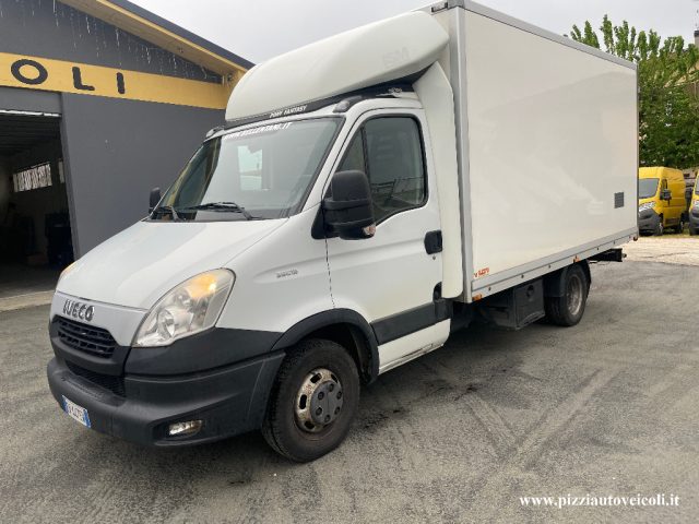 Iveco Daily 35C15 FURGONATO [F120] usato a SANT AGATA BOLOGNESE