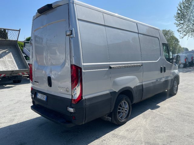 Iveco Daily 35C14N METANO HI-MATIC [A251] - foto 4 di 4