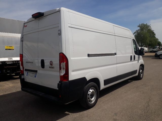 Fiat Ducato 35 2.2 Mjt 140CV PLM-TA Furgone Maxi [A352] - foto 3 di 4