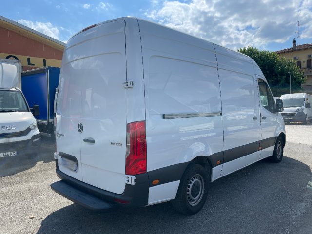 Mercedes-Benz Sprinter 311 CDI 2022 [A335] - foto 3 di 4