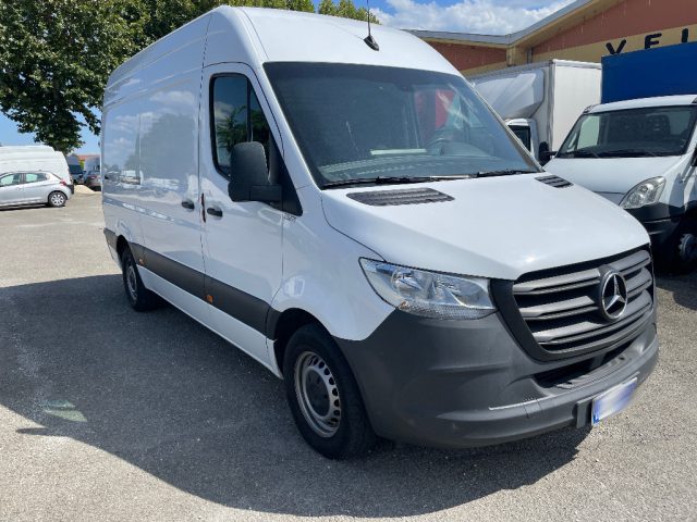 Mercedes-Benz Sprinter 311 CDI 2022 [A335] - foto 2 di 4