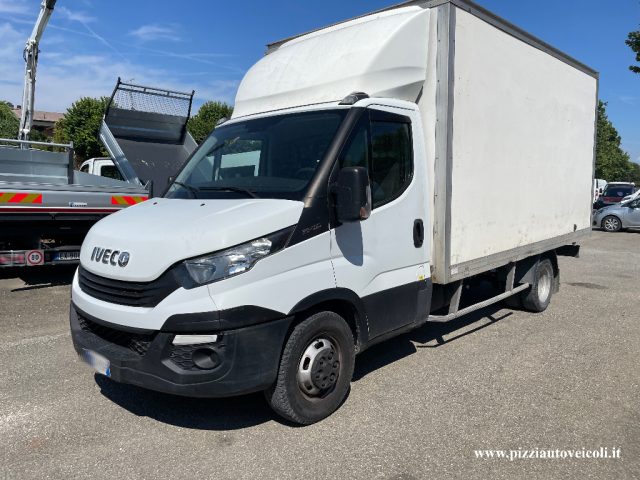 Iveco Daily 35C16 FURGONATO E6 [F118] usato a SANT AGATA BOLOGNESE