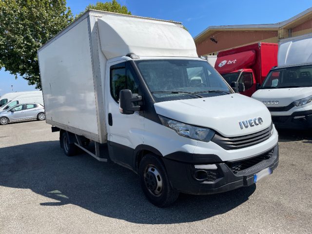 Iveco Daily 35C16 FURGONATO E6 [F118] - foto 2 di 4