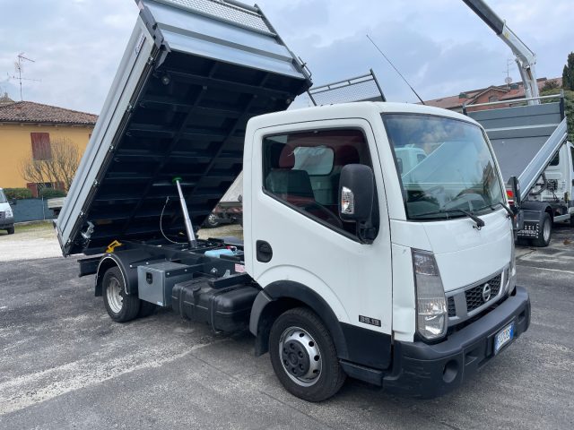 Nissan Cabstar RIBALTABILE TRILATERALE [R160] - foto 2 di 4