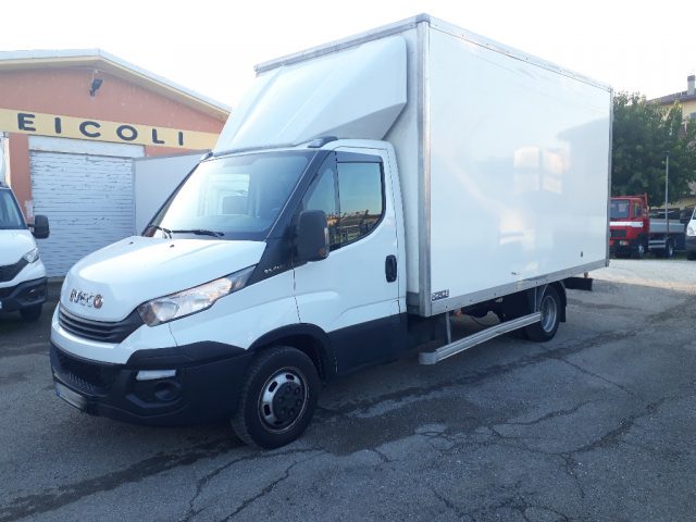 Iveco Daily 35C14 2.3 FURGONATO 2019 GARANZIA [F109] - foto 2 di 4