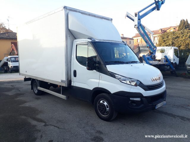 Iveco Daily 35C14 2.3 FURGONATO 2019 GARANZIA [F109] usato a SANT AGATA BOLOGNESE