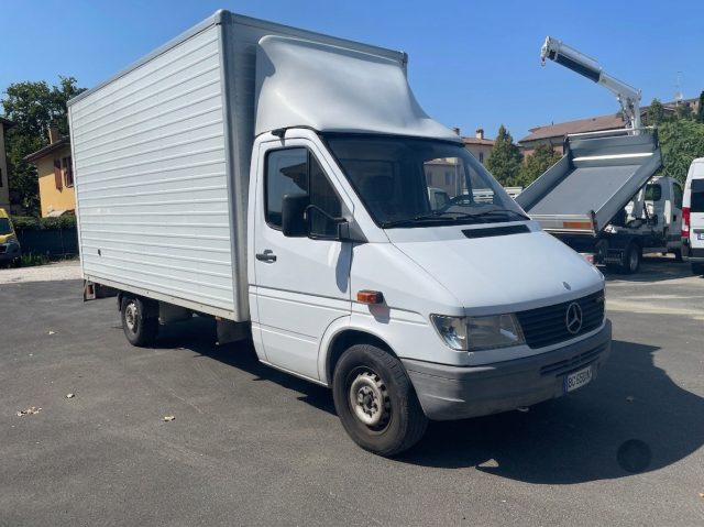 Mercedes-Benz Sprinter T35/35 FURGONATO [F121] - foto 2 di 4