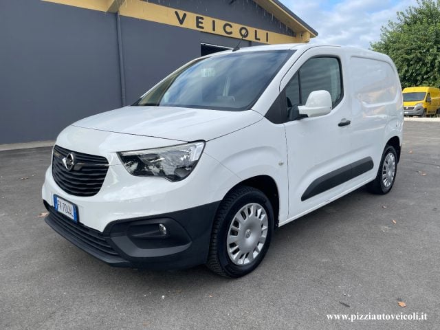 Opel Combo Cargo 1.5 Diesel 100CV S&S PC [M255], del 2019, 215.000 km, in vendita a Sant Agata Bolognese (BO)