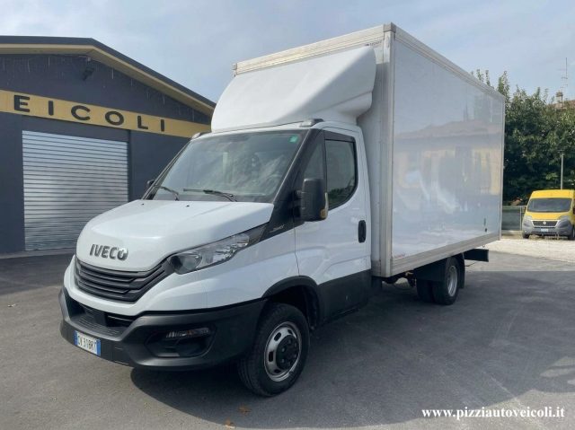 Iveco Daily 35C14 FURGONATO 2024 [F124], del 2024, 86.000 km, in vendita a Sant Agata Bolognese (BO)