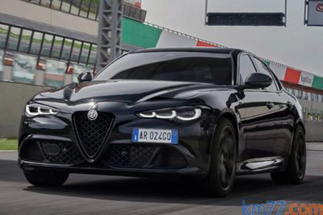 Alfa Romeo Giulia 2.2 Turbodiesel 160 CV AT8 Sprint km 0 a PARMA