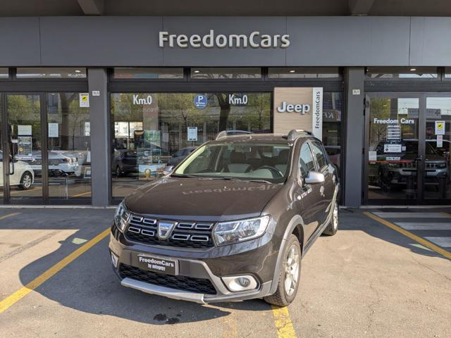 Dacia Sandero Stepway 0.9 TCe 12V 90 CV Start&Stop - foto 2 di 4