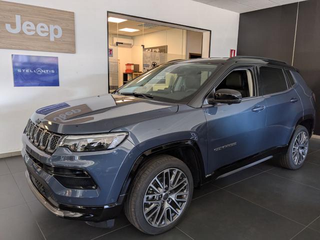 Jeep Compass 1.5 Turbo T4 130 CV MHEV 2WD Summit km 0 a PARMA