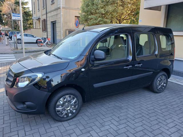 Mercedes-Benz Citan 1.5 109 CDI S&S Furgone Compact, del 2019, 56.000 km, in vendita a Parma (PR)