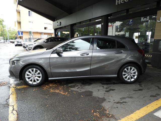 Mercedes-Benz A 160 D SPORT - foto 2 di 19