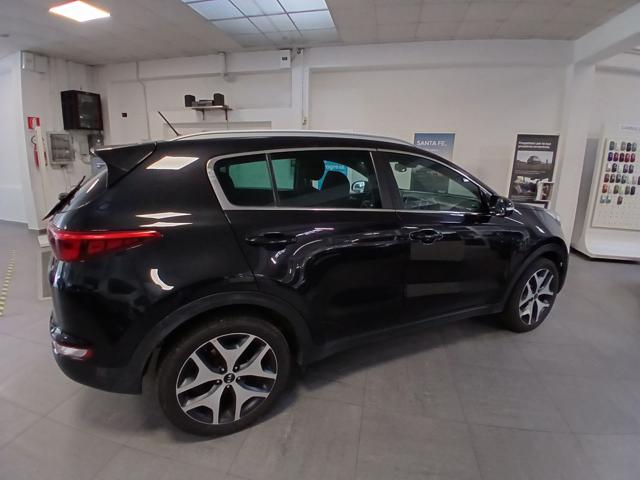 Kia Sportage 1.7 CRDI 2WD Business Class - foto 2 di 4