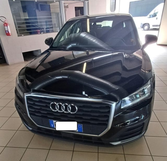 Audi Q2 1.6 TDI Design - foto 2 di 12
