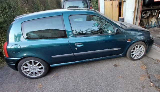 Renault Clio 2.0 16V cat 3 porte Renault Sport usato a GAGLIANICO