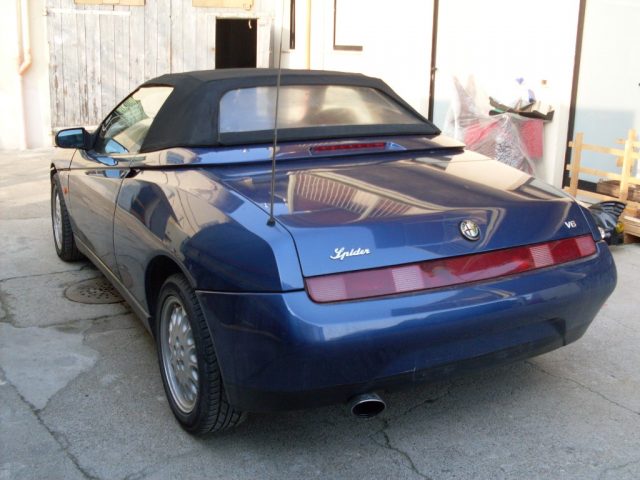 Alfa Romeo Spider 3.0i V6 cat - foto 3 di 4