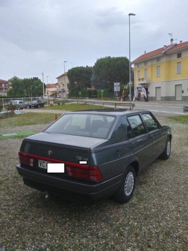 Alfa Romeo 75 1.6 - foto 2 di 4