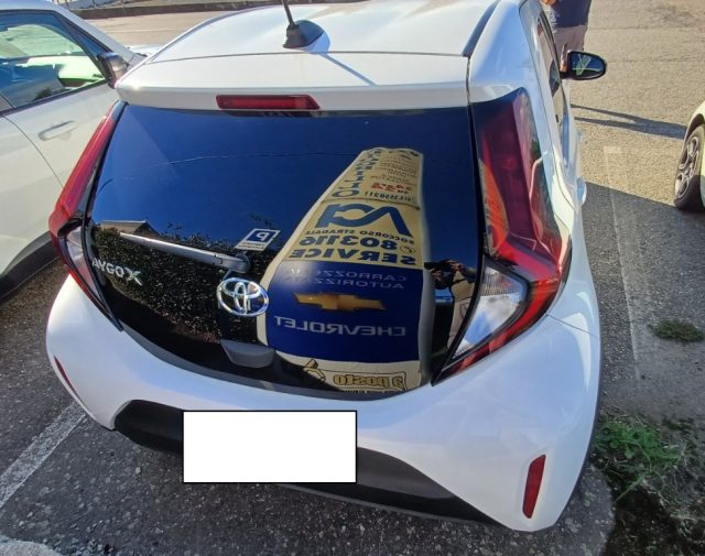 Toyota Aygo X 1.0 VVT-i 72 CV 5 porte - foto 4 di 4