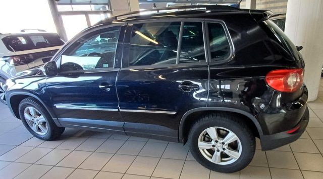 Volkswagen Tiguan 2.0 TDI 170 CV DPF Track & Field UNIPRO usato a GAGLIANICO