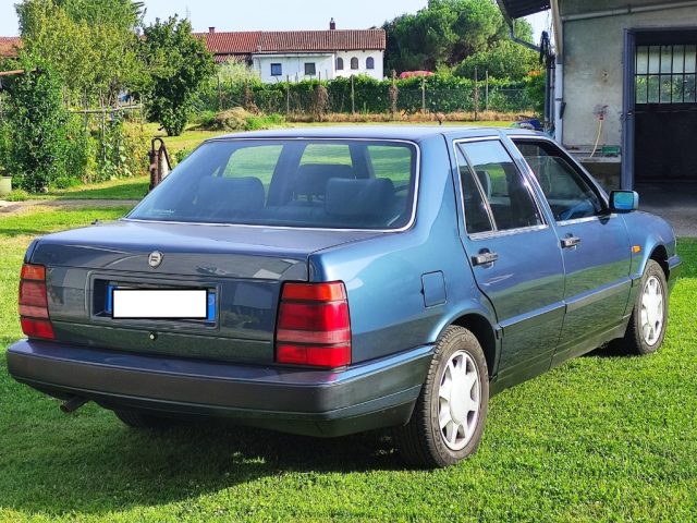 Lancia Thema 2.0 i.e. 16V TARGA ORO - foto 4 di 19