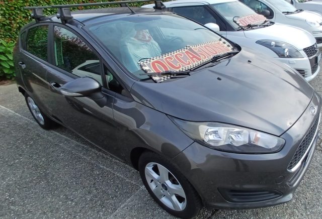 Ford Fiesta 1.2 60CV 5 porte Titanium - foto 2 di 4