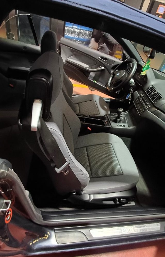 BMW 320 Cd cat Cabrio POCHI KM!!!! usato a GAGLIANICO