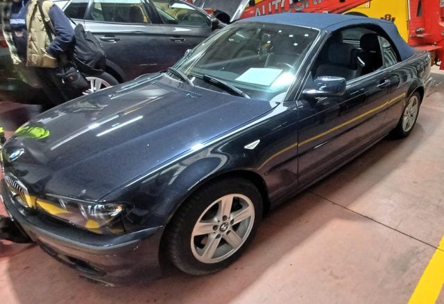 BMW 320 Cd cat Cabrio POCHI KM!!!! - foto 2 di 4