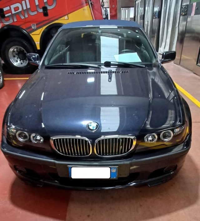 BMW 320 Cd cat Cabrio POCHI KM!!!! usato a GAGLIANICO