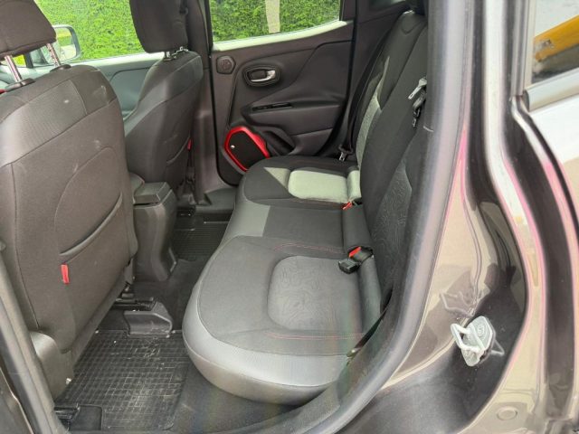 Jeep Renegade 2.0 Mjt 140CV 4WD Active Drive Longitude - foto 3 di 4