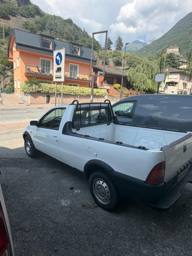 Fiat Strada 75 cat Pick-up BENZINA usato a GAGLIANICO