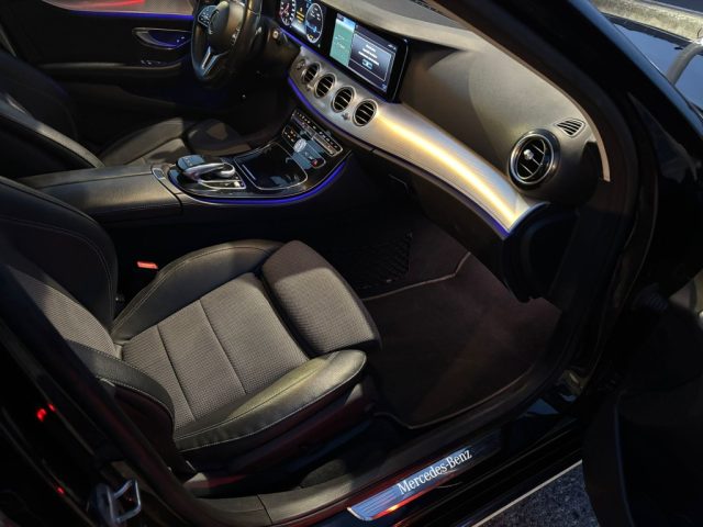 Mercedes-Benz E 220 d Auto Exclusive - foto 4 di 4