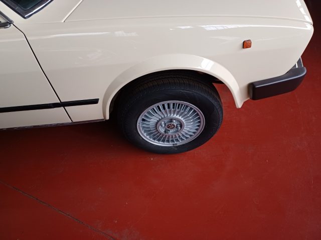 Alfa Romeo Alfetta 2.0 L CONDIZIONATORE CRS - foto 4 di 21