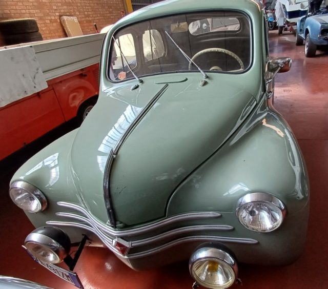 Renault R 4 4 CV usato a GAGLIANICO